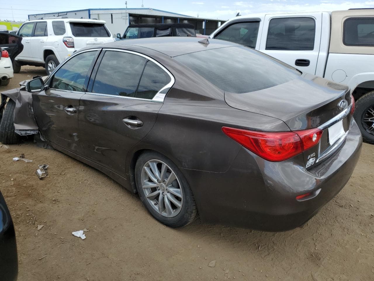 2014 Infiniti Q50 Premium - foto 2