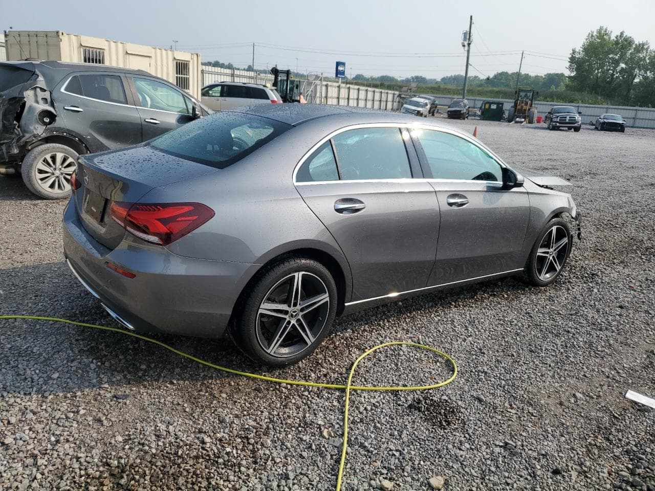2021 Mercedes-Benz A 220 - foto 3