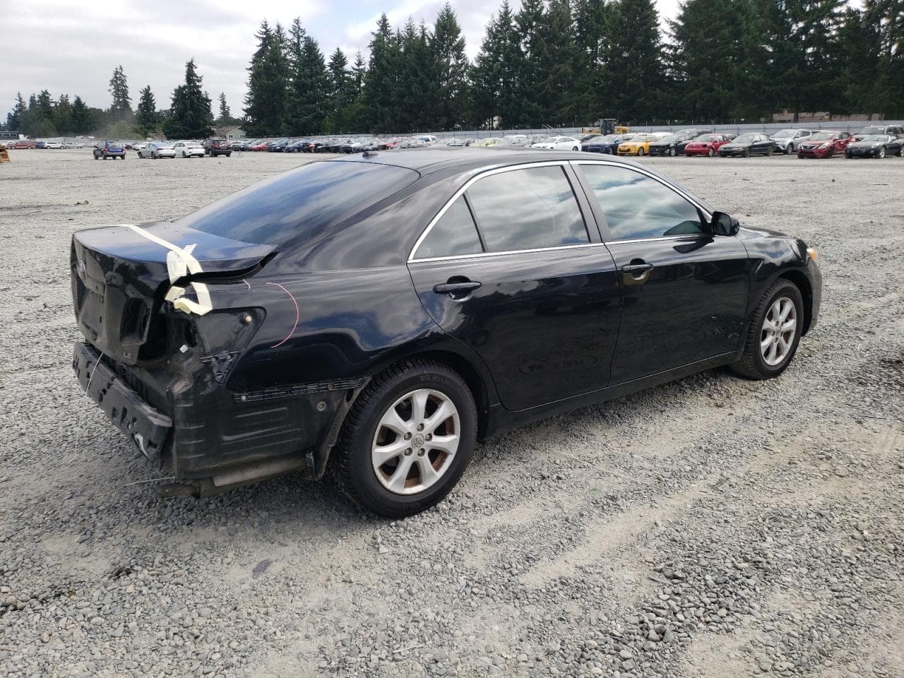 2011 Toyota Camry Le - foto 3