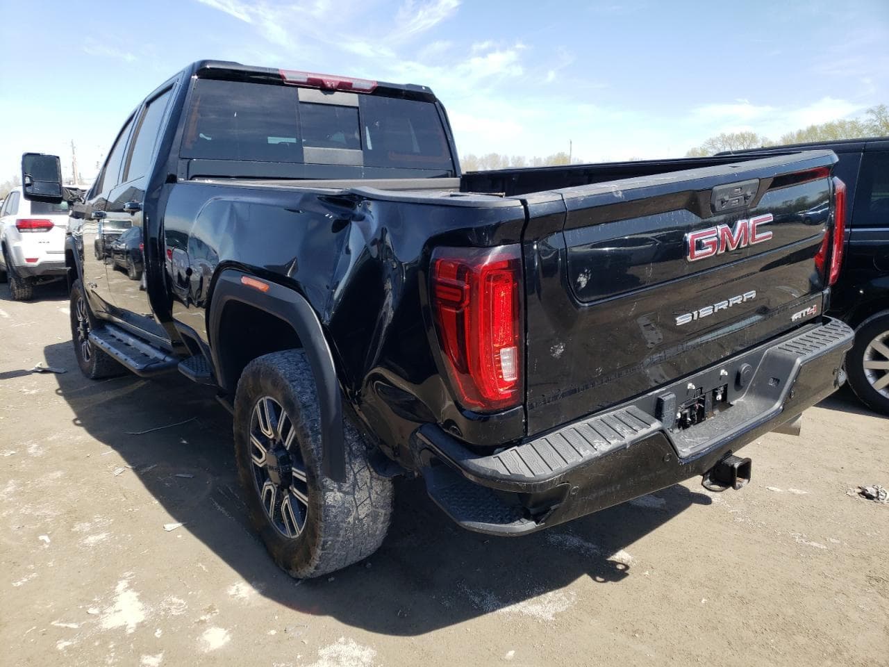 2020 GMC Sierra K2500 At4 - foto 2