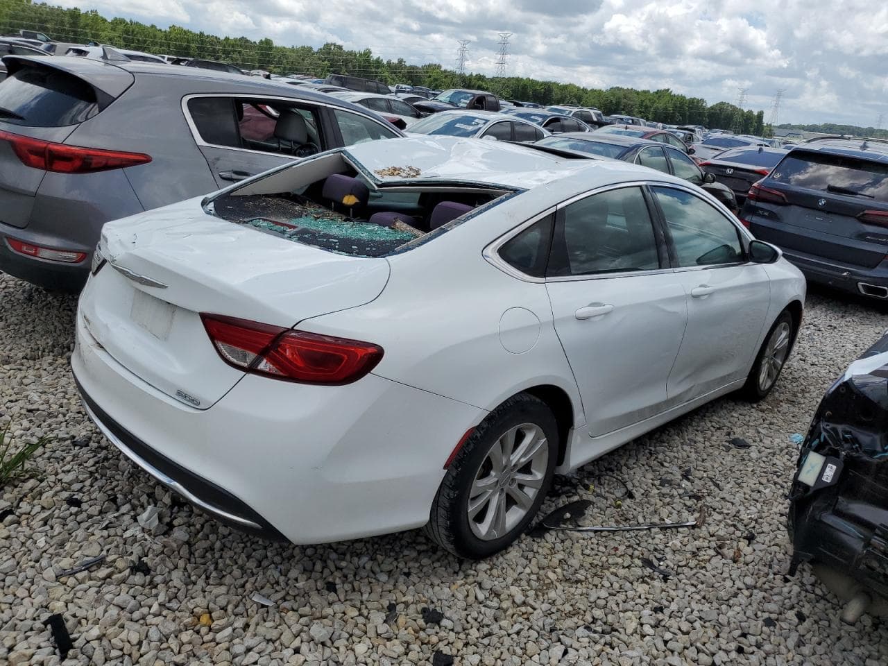 2015 Chrysler 200 Limited - foto 3