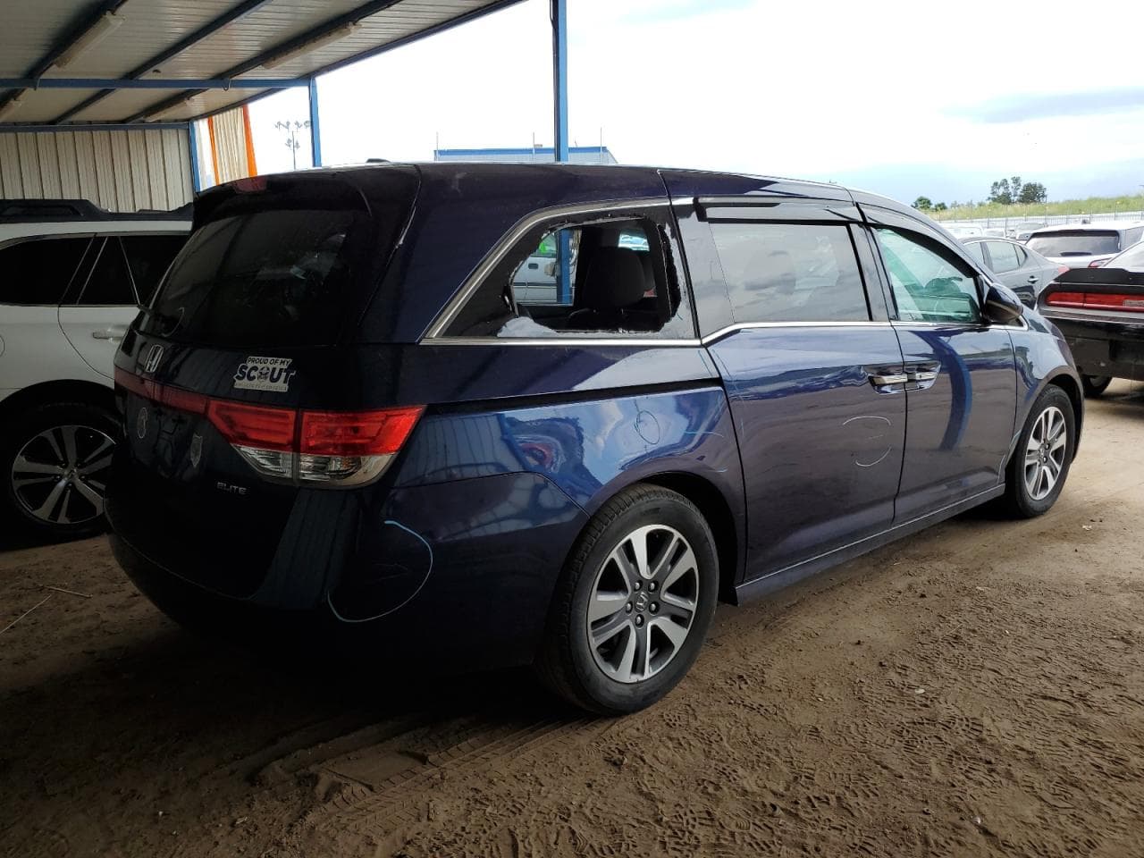 2016 Honda Odyssey Touring - foto 3