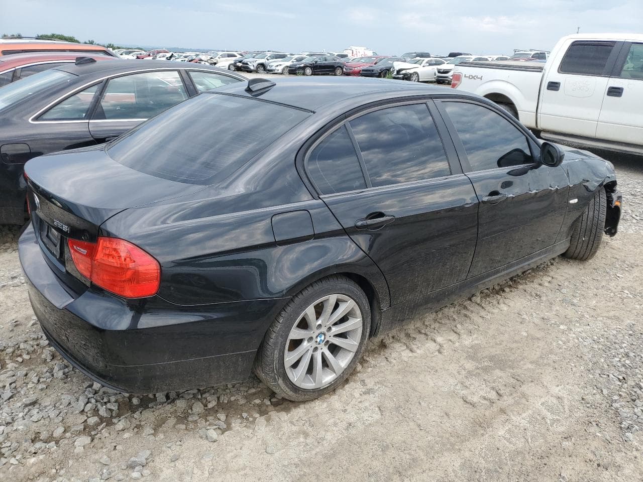 2011 BMW 328I - foto 3
