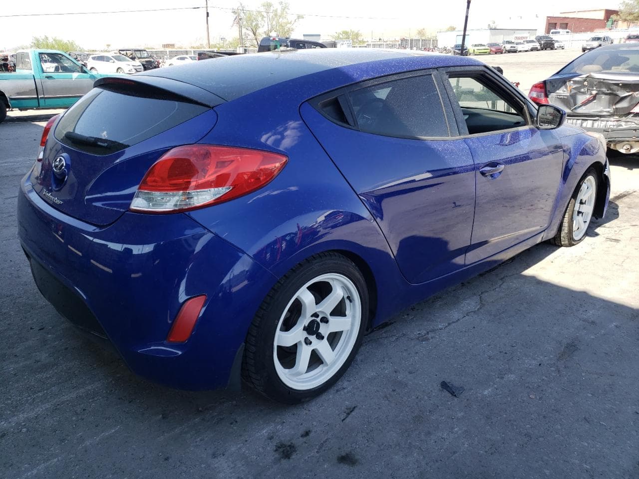 2013 Hyundai Veloster - foto 3