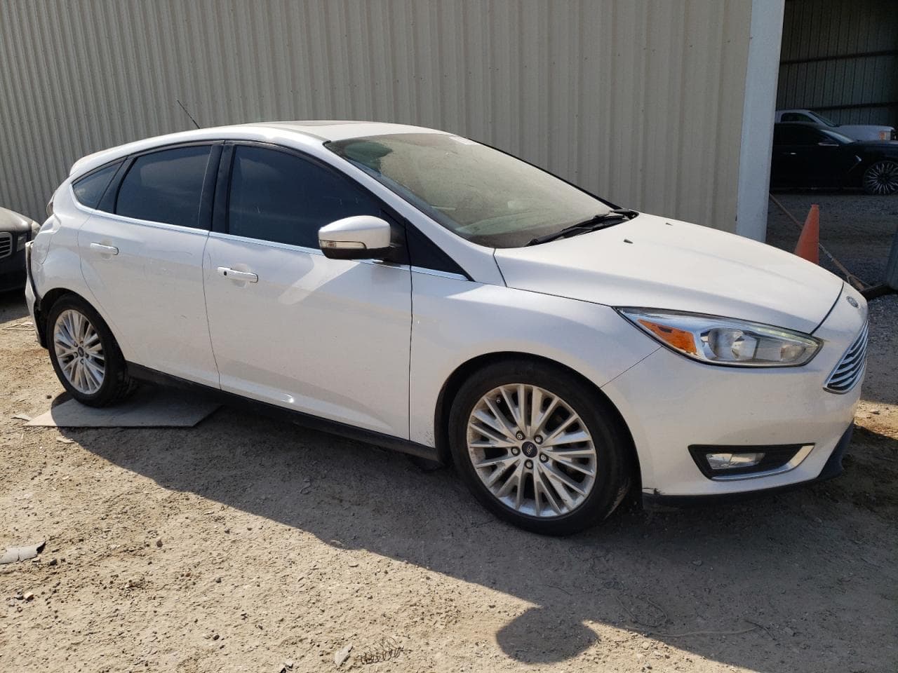 2015 Ford Focus Titanium - foto 4