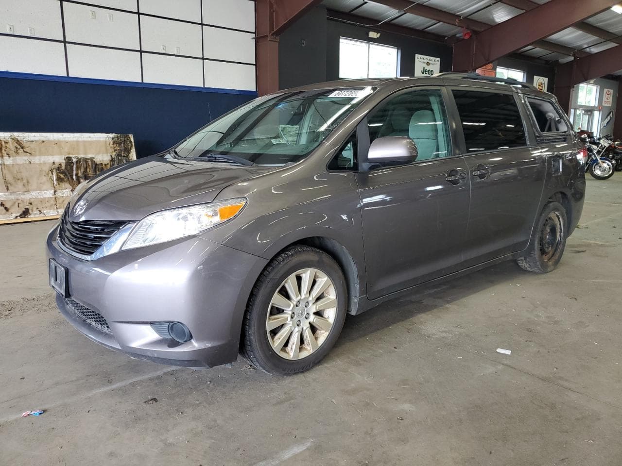2013 Toyota Sienna Le