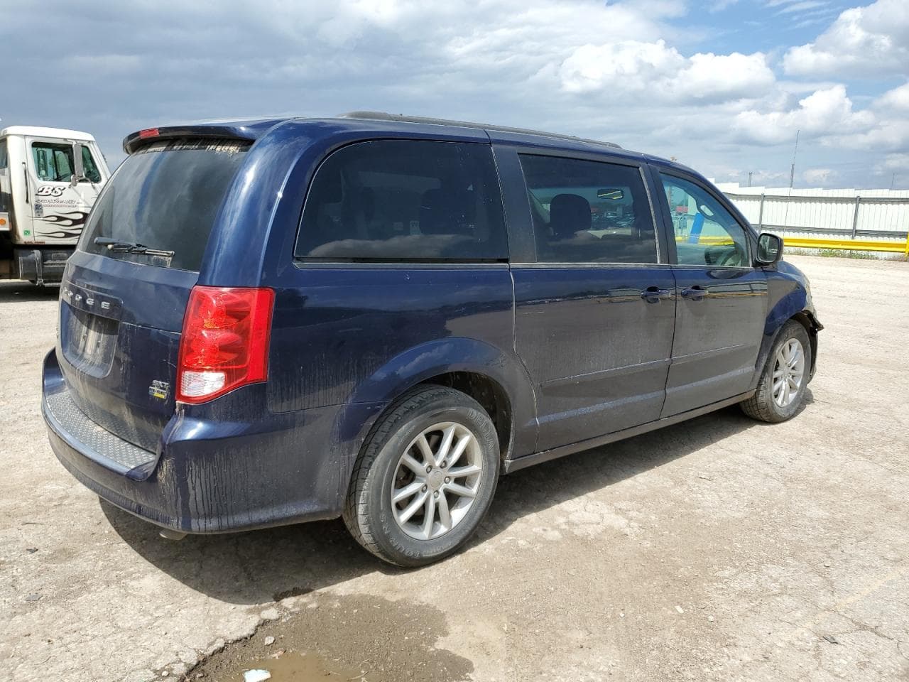 2015 Dodge Grand Caravan Sxt - foto 3