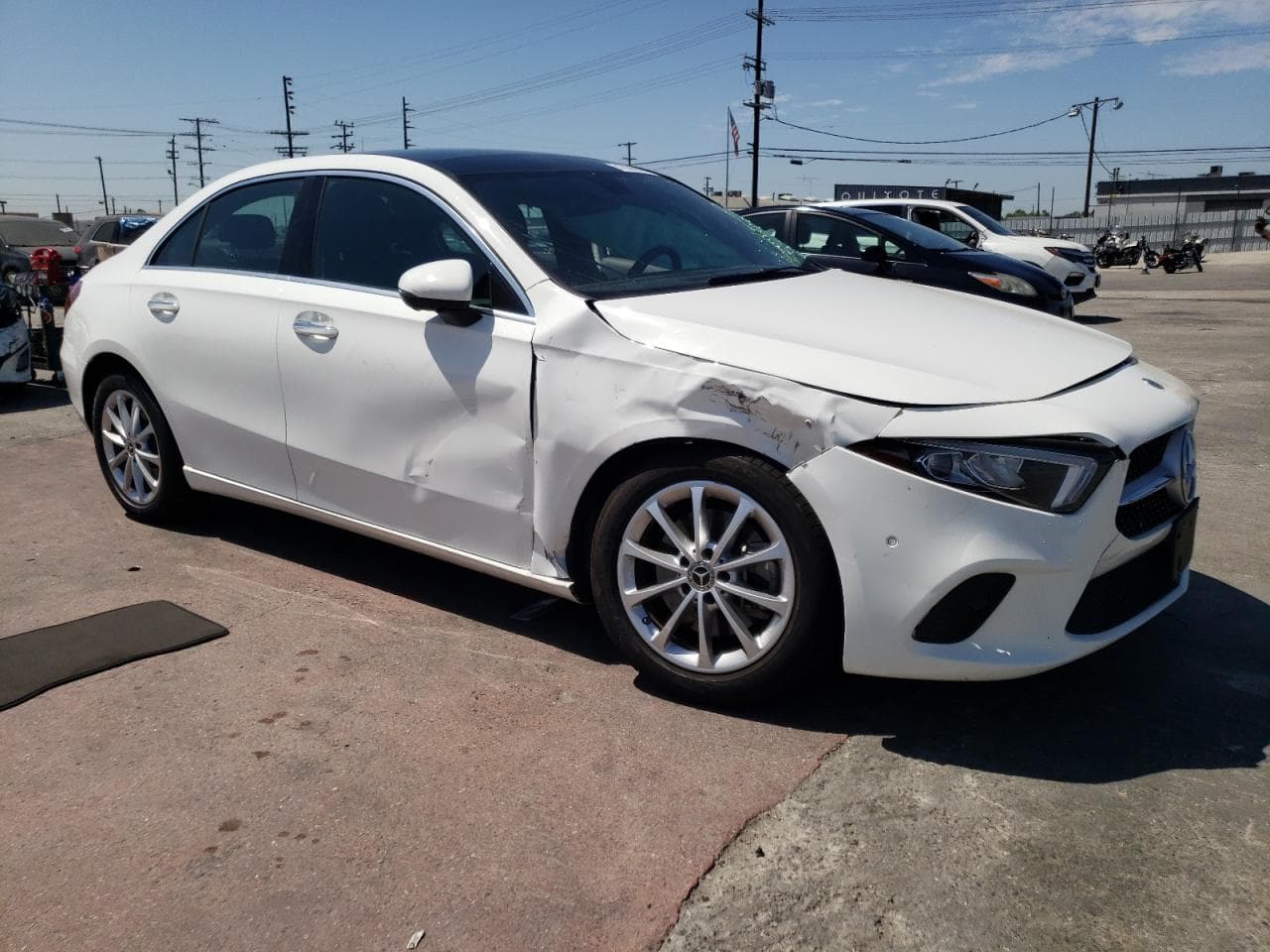 2021 Mercedes-Benz A 220 - foto 4