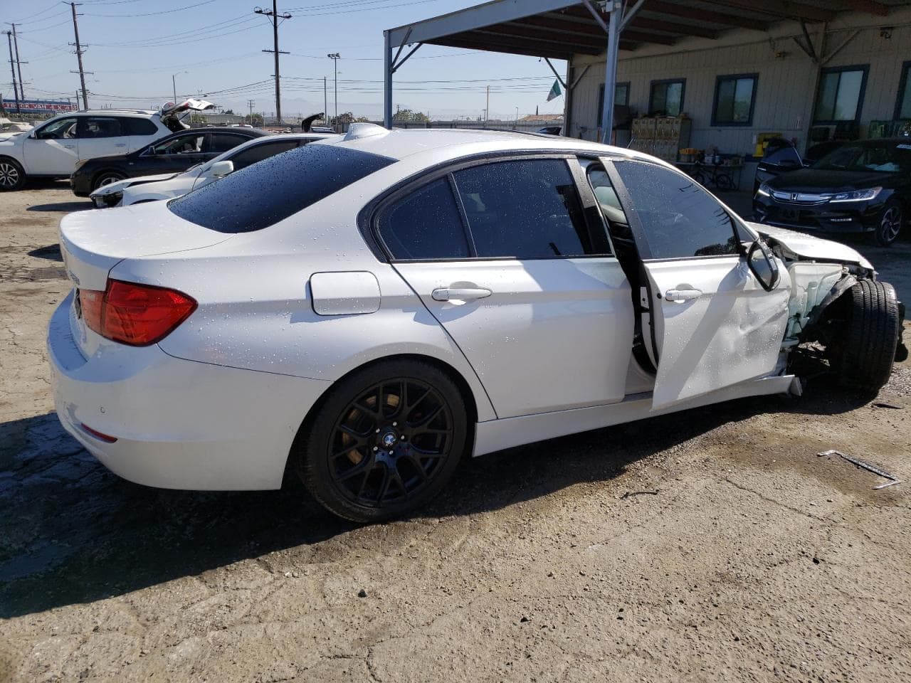 2014 BMW 328I - foto 3
