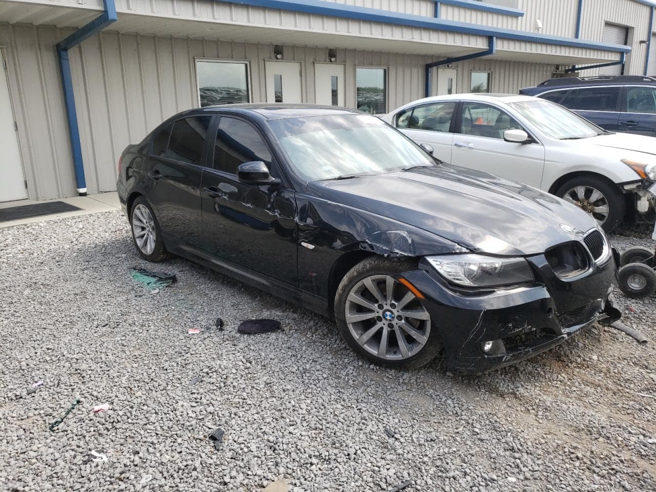 2011 BMW 328I - foto 4