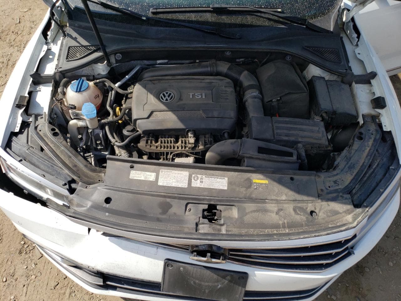 2017 Volkswagen Passat z USA