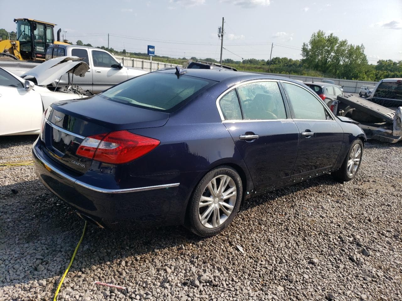 2012 Hyundai Genesis 3.8 - foto 3