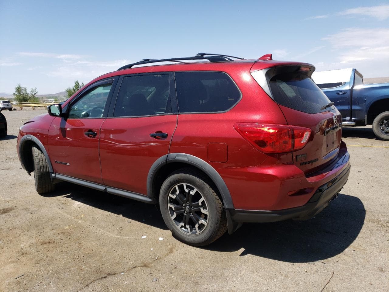 2020 Nissan Pathfinder Sv - foto 2