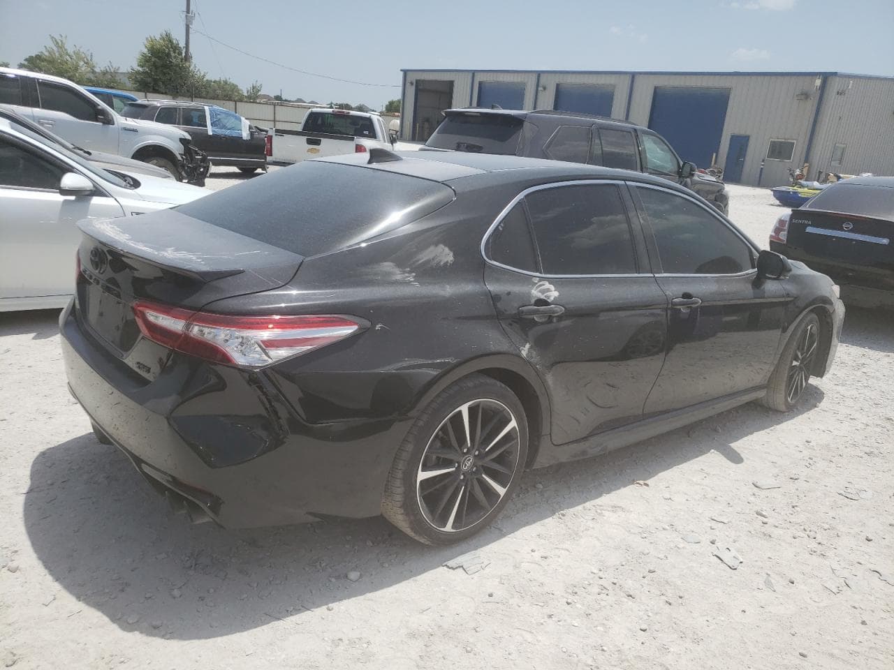 2020 Toyota Camry Xse - foto 3