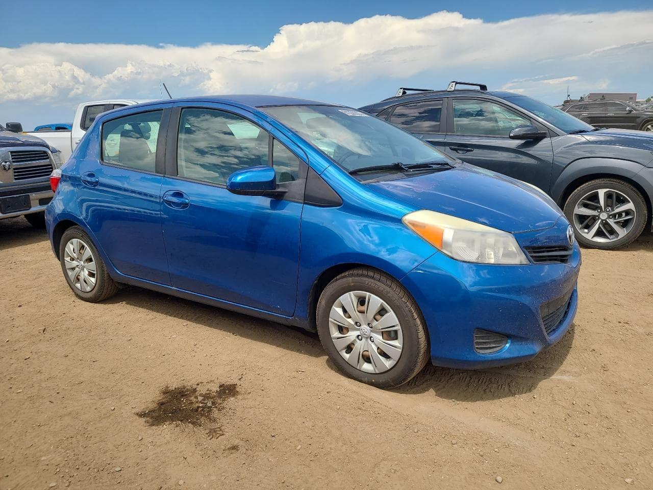 2012 Toyota Yaris - foto 4