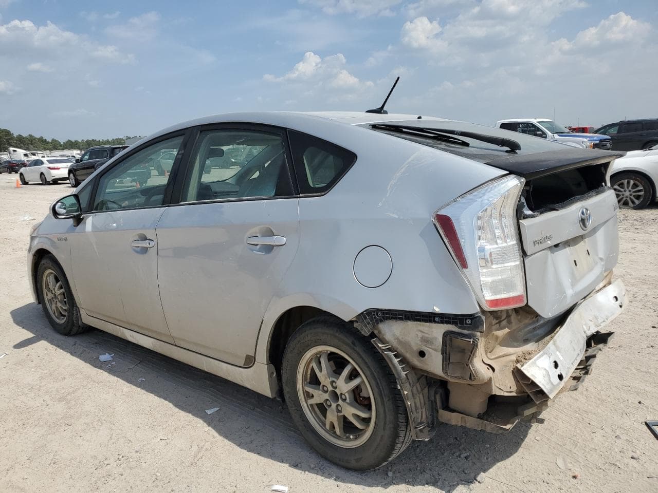 2011 Toyota Prius Two - foto 2