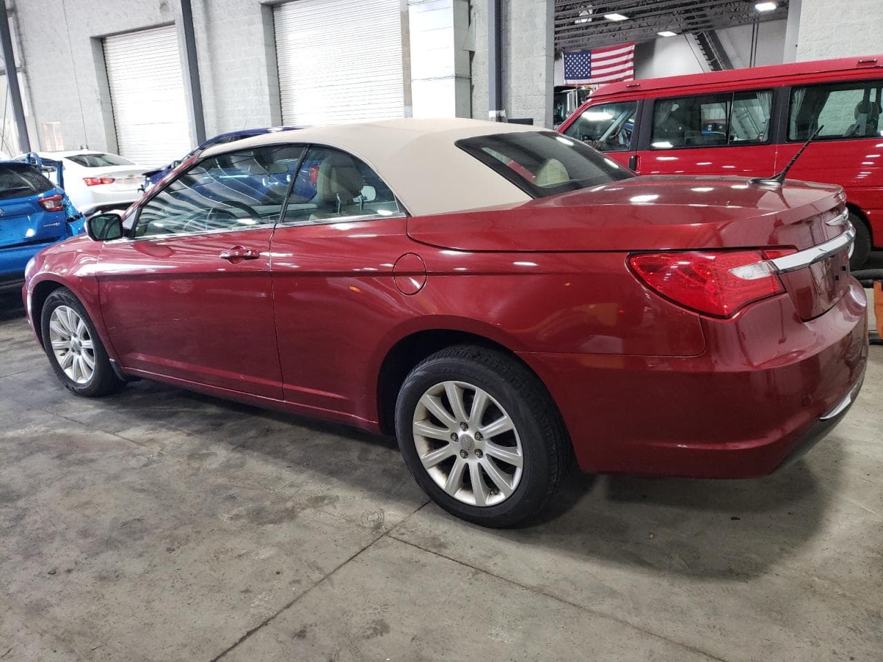 2012 Chrysler 200 Touring - foto 2