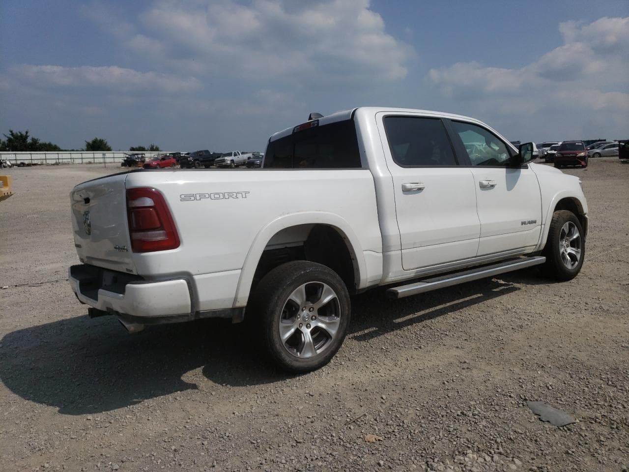 2022 Ram 1500 Laramie - foto 3