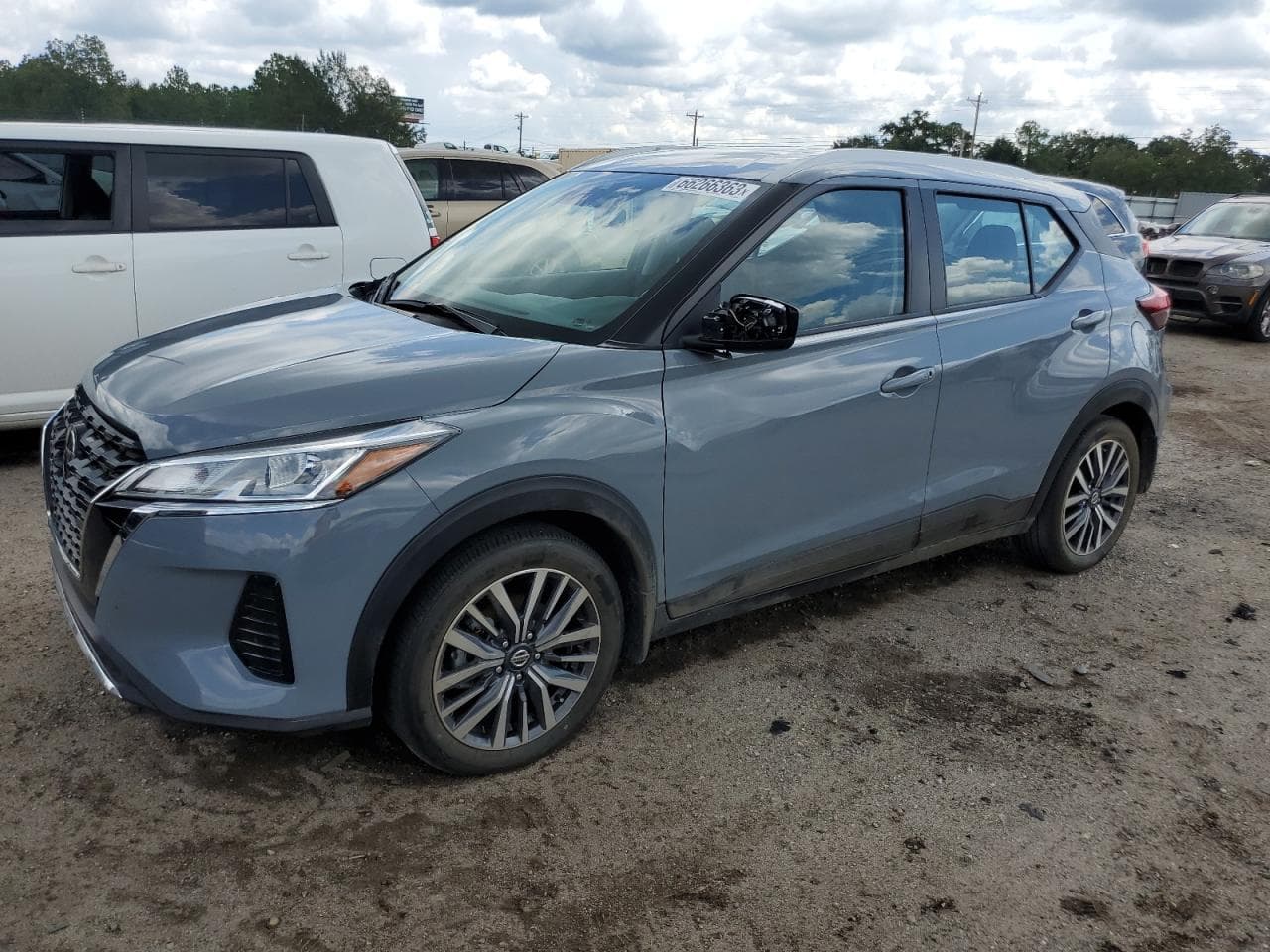 2021 Nissan Kicks Sv