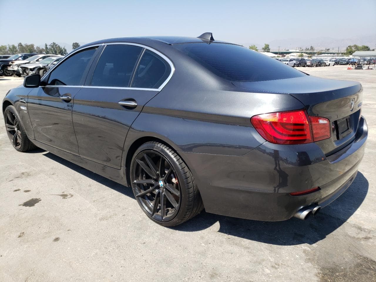 2012 BMW 528I xDrive - foto 2