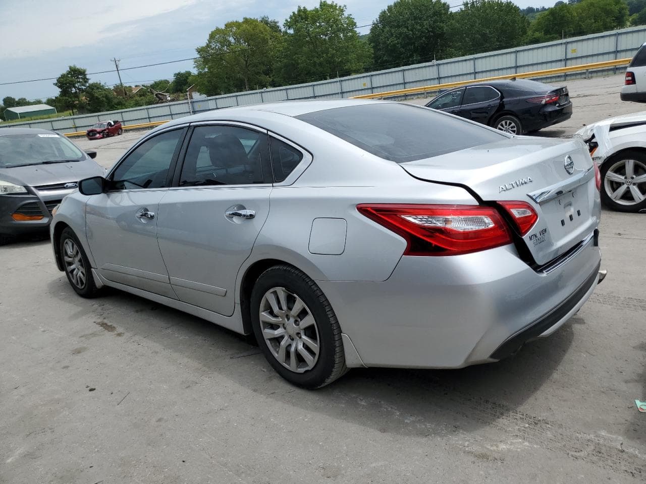 2017 Nissan Altima 2.5 S - foto 2