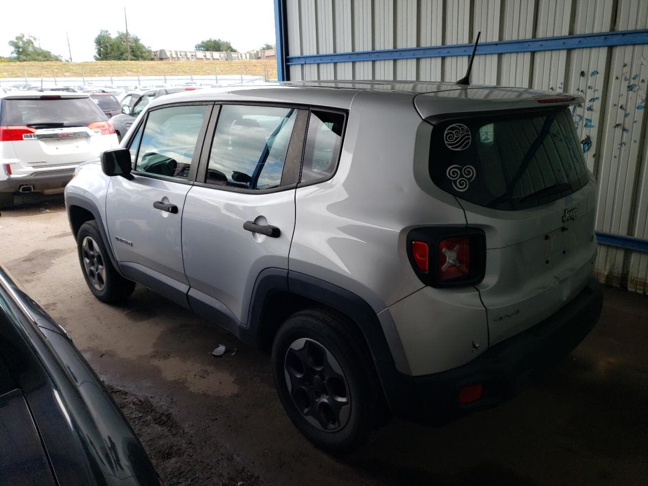 2015 Jeep Renegade Sport - foto 2