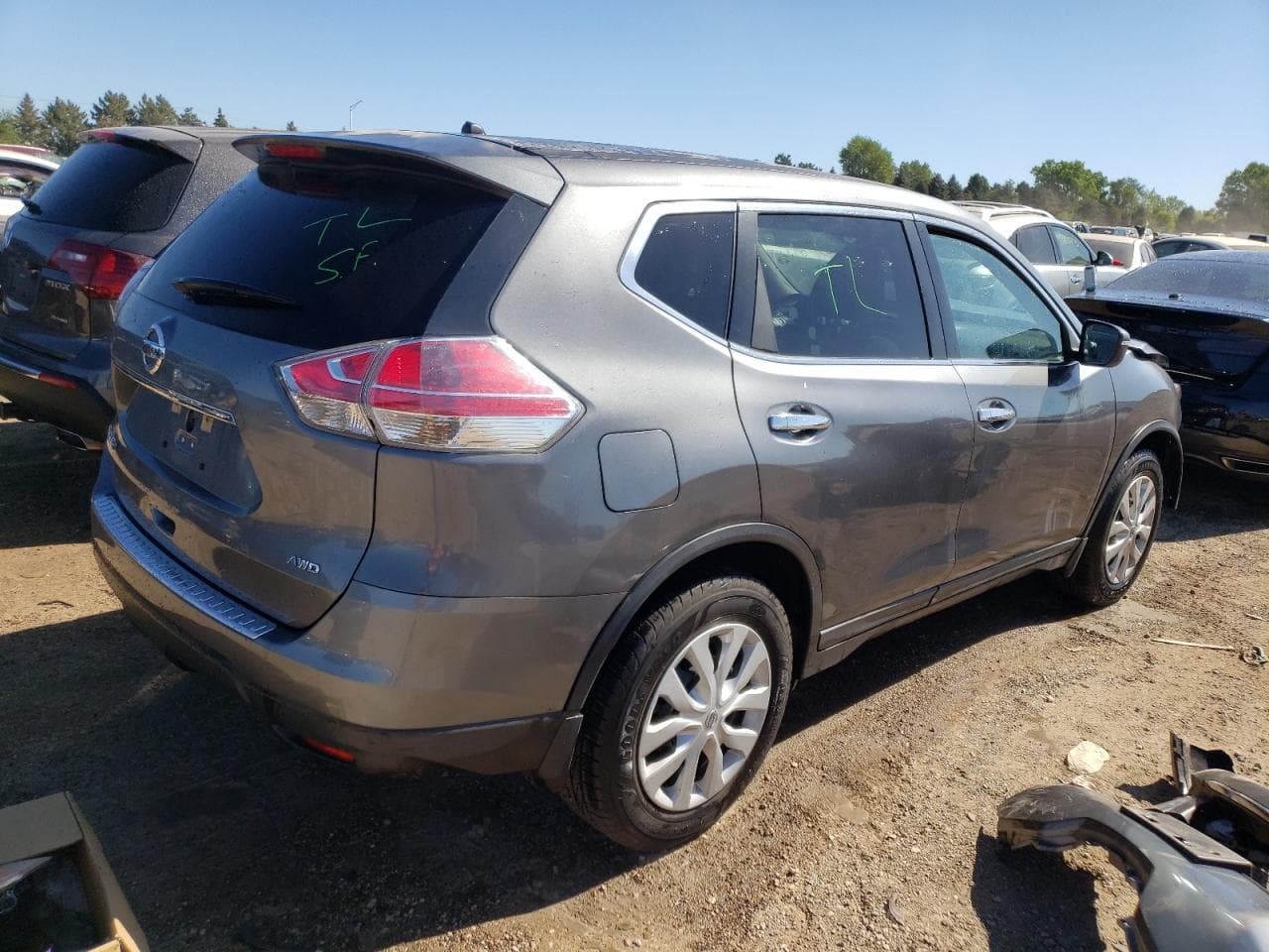 2015 Nissan Rogue S - foto 3