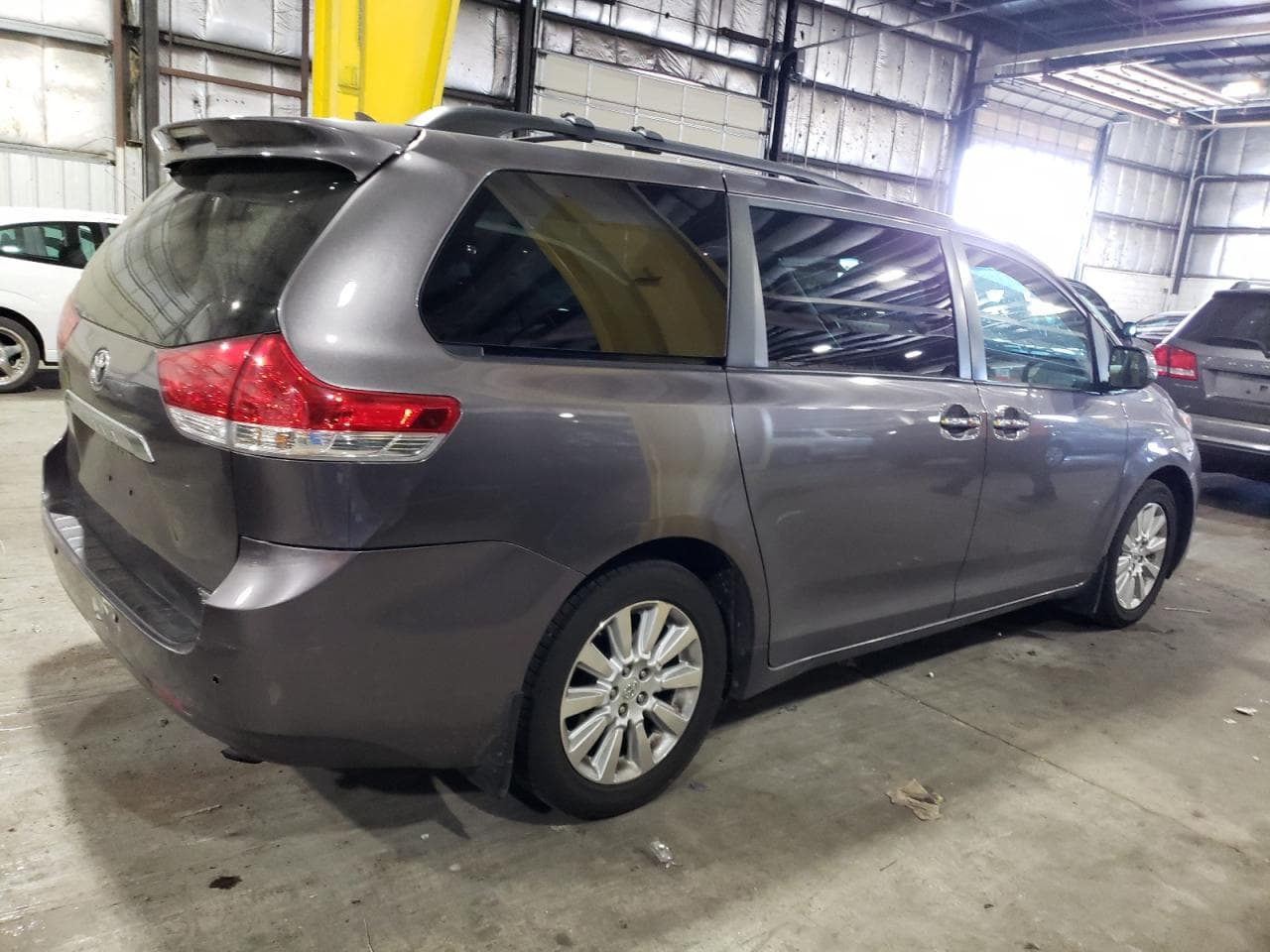 2011 Toyota Sienna Limited - foto 3