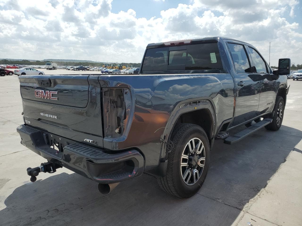 2020 GMC Sierra K2500 At4 - foto 3