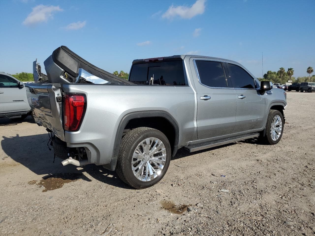 2023 GMC Sierra K1500 Denali - foto 3