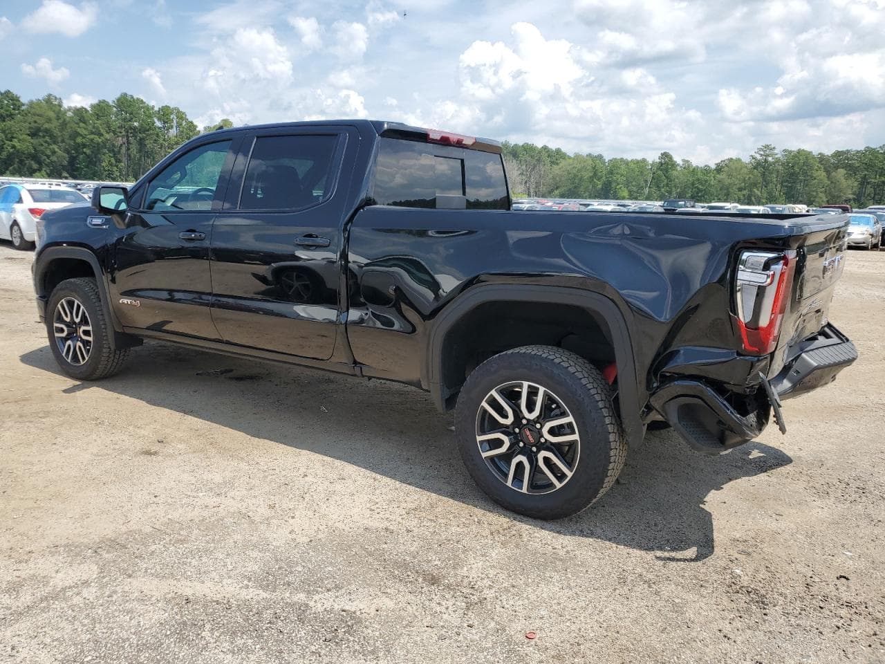 2023 GMC Sierra K1500 At4 - foto 2