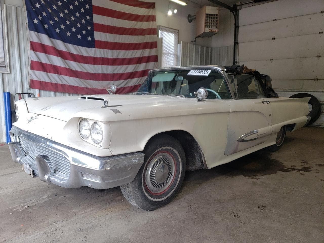 1959 Ford Thunderbir