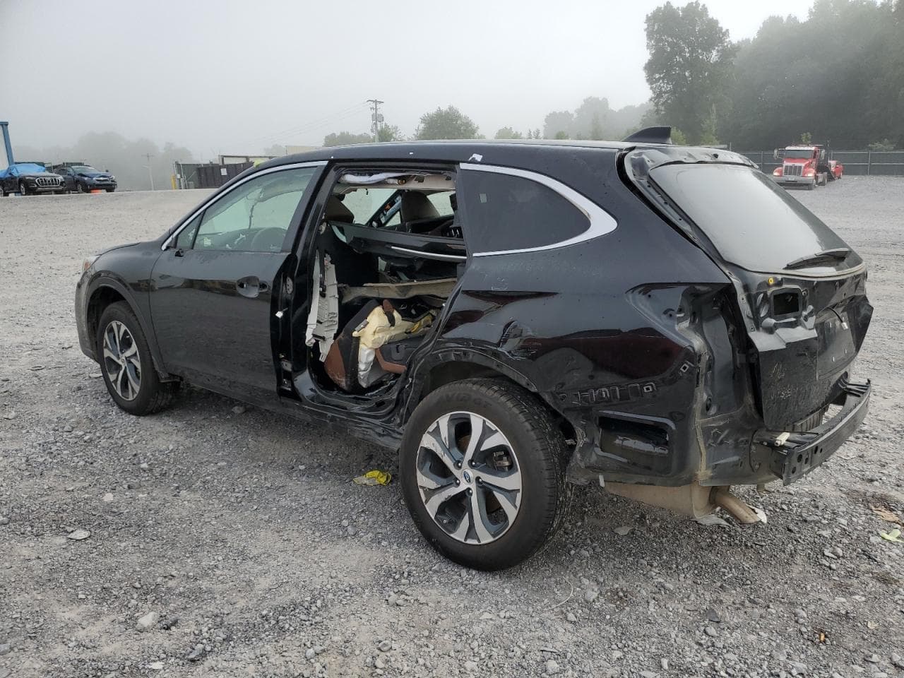 2021 Subaru Outback Touring - foto 2