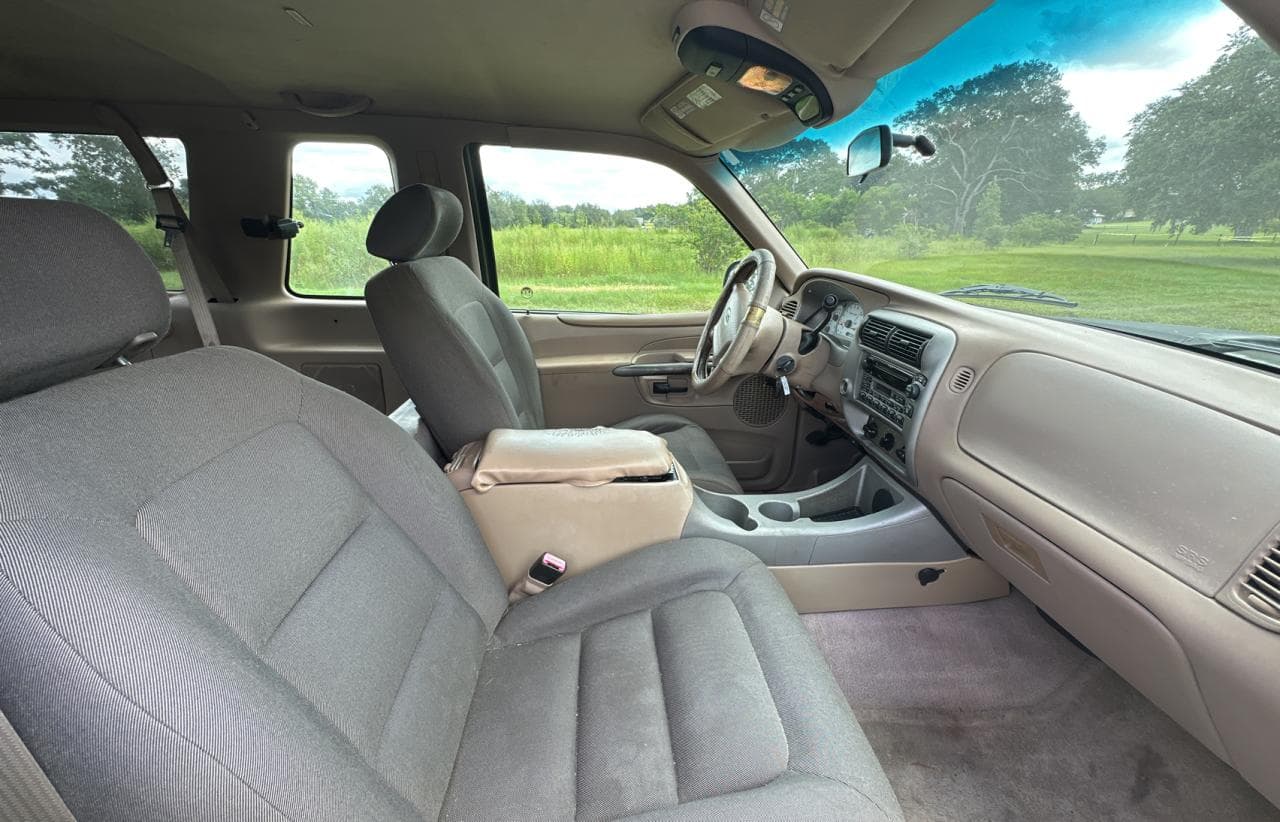 2001 Ford Explorer Sport - foto 4