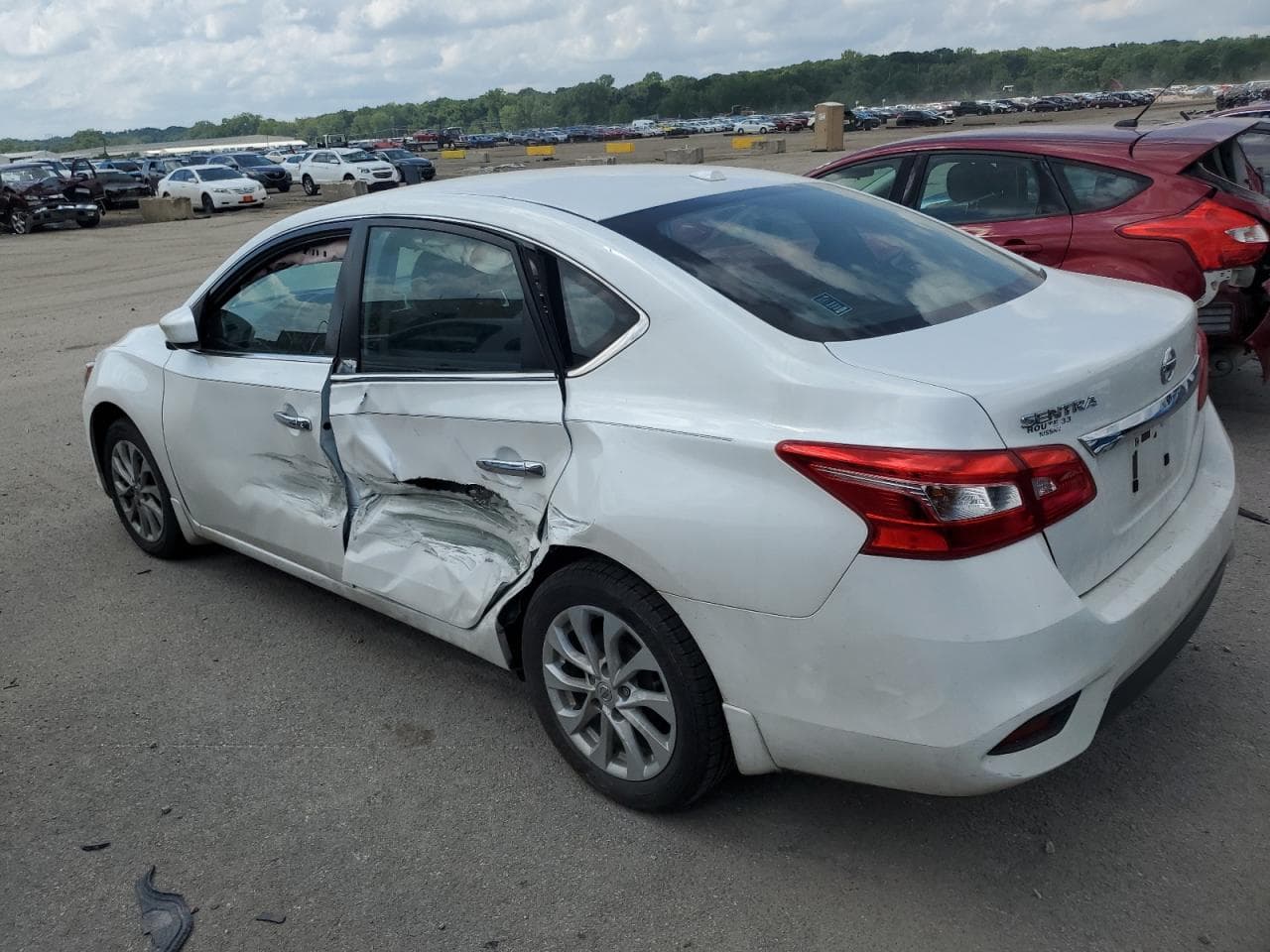 2019 Nissan Sentra Sv - foto 2