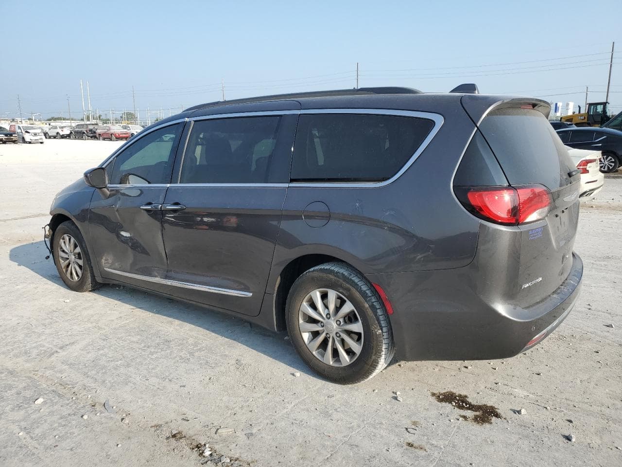 2017 Chrysler Pacifica Touring-L - foto 2