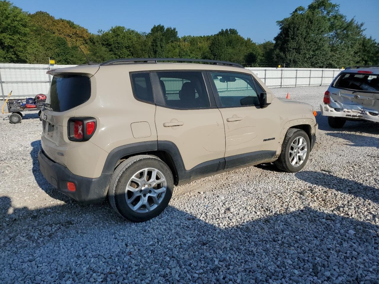 2015 Jeep Renegade Latitude - foto 3