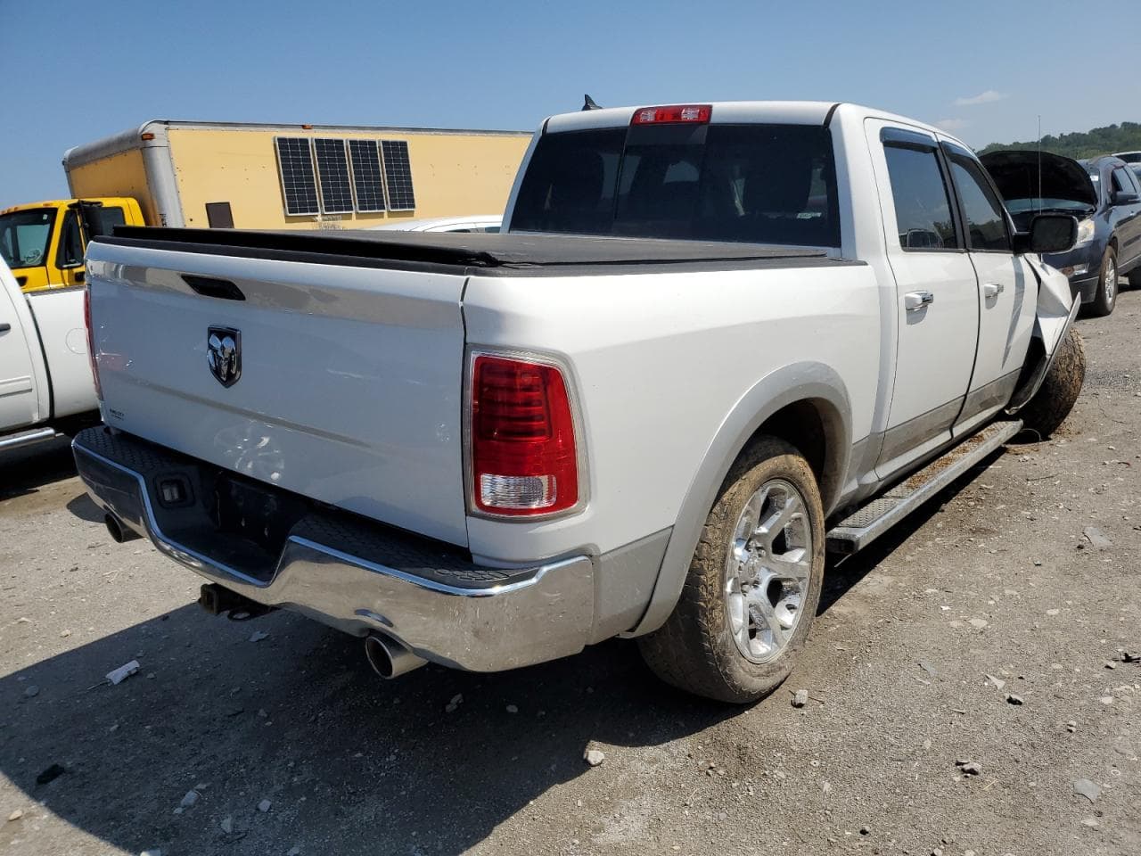 2013 Ram 1500 Laramie - foto 3