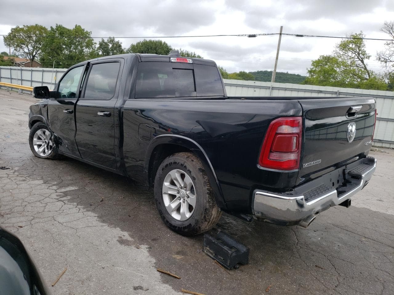 2022 Ram 1500 Laramie - foto 2