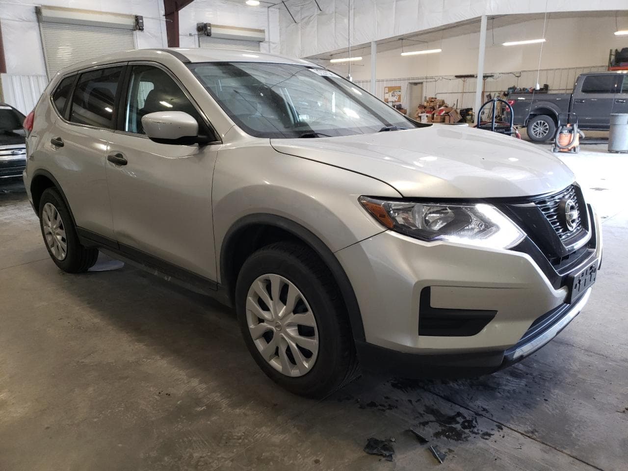 2017 Nissan Rogue S - foto 4
