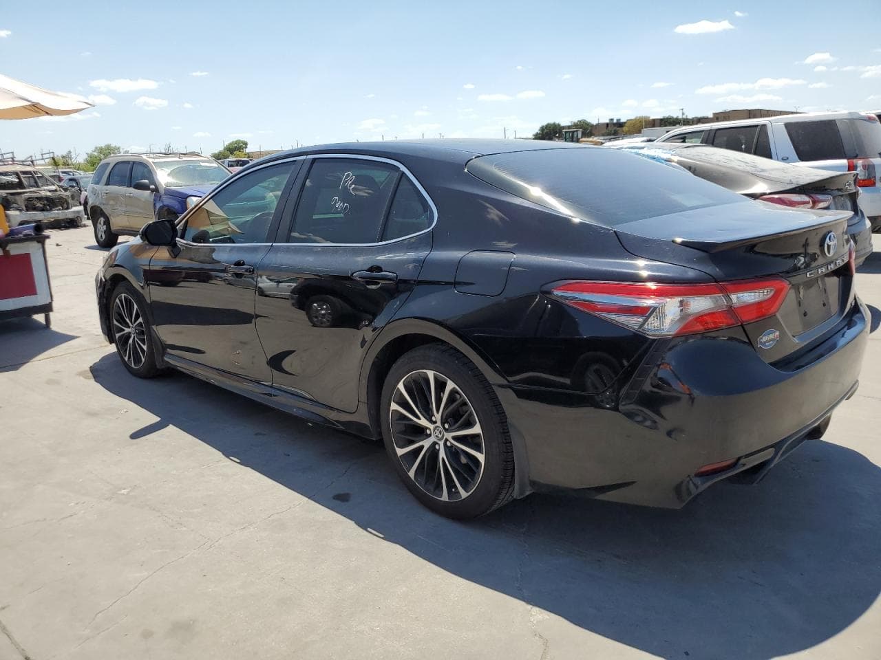 2018 Toyota Camry Se - foto 2