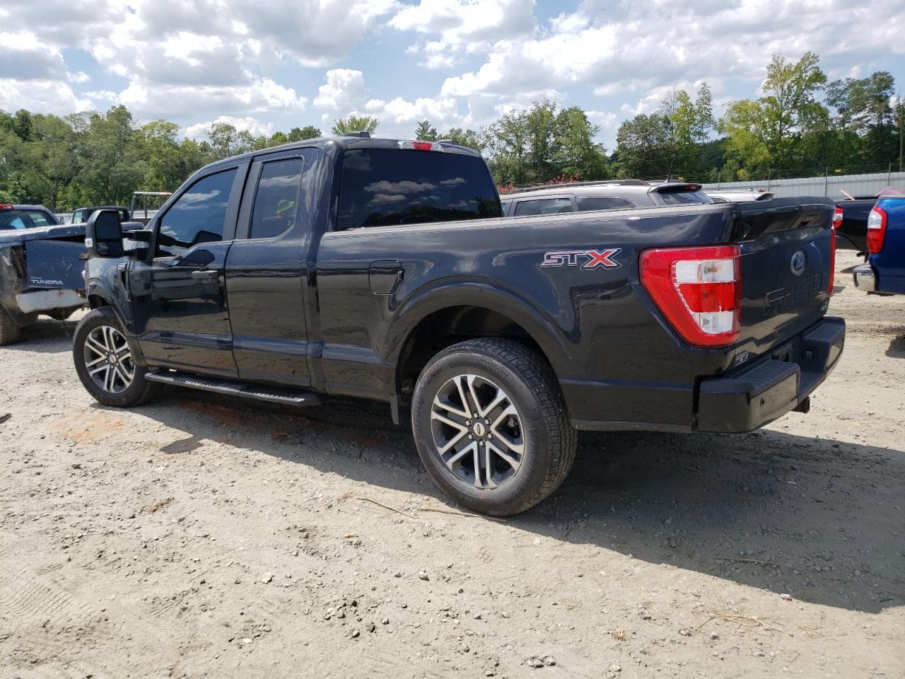 2022 Ford F150 Super Cab - foto 2