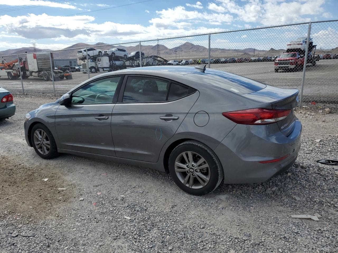 2018 Hyundai Elantra Sel - foto 2