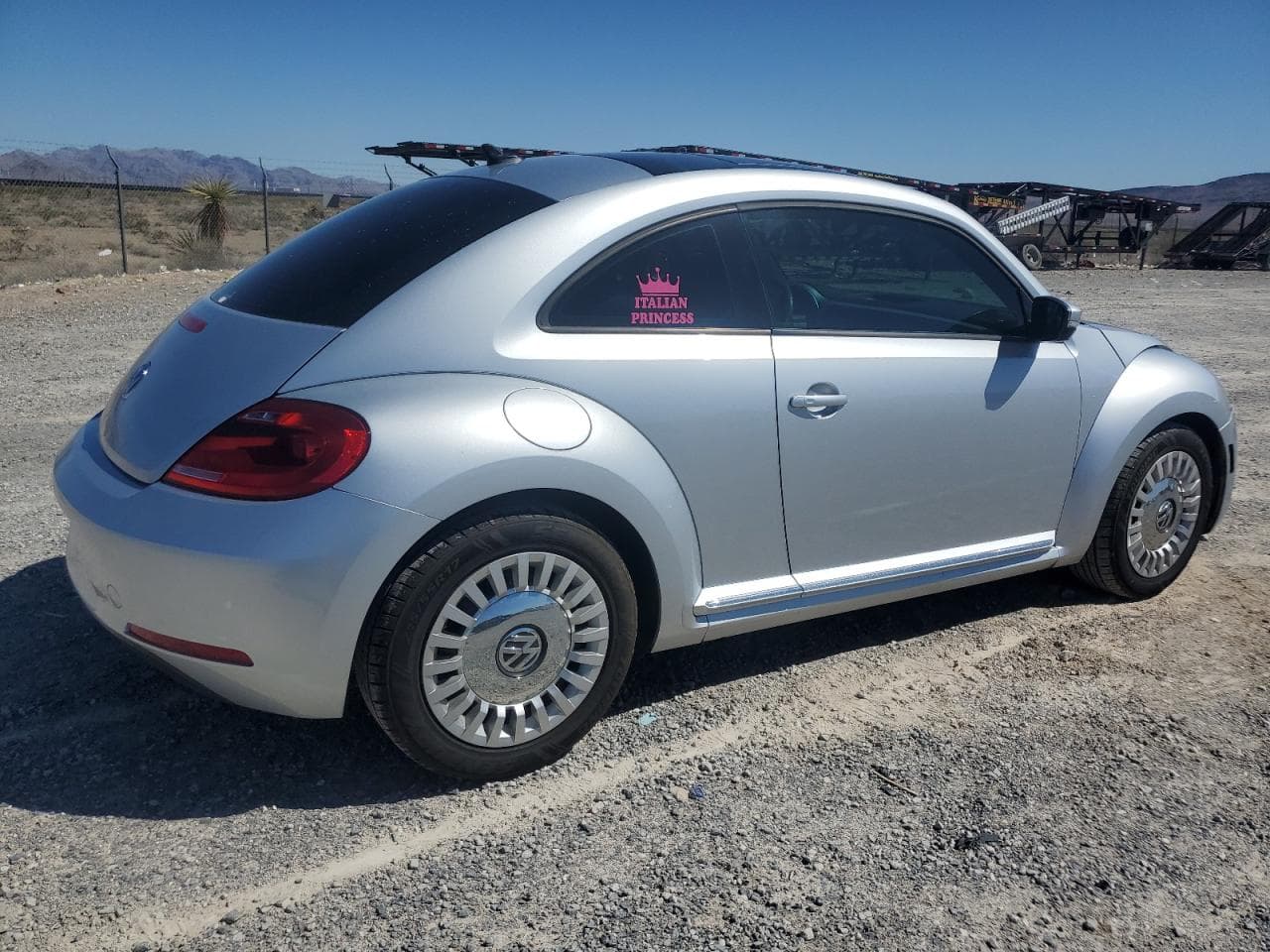 2015 Volkswagen Beetle 1.8T - foto 3