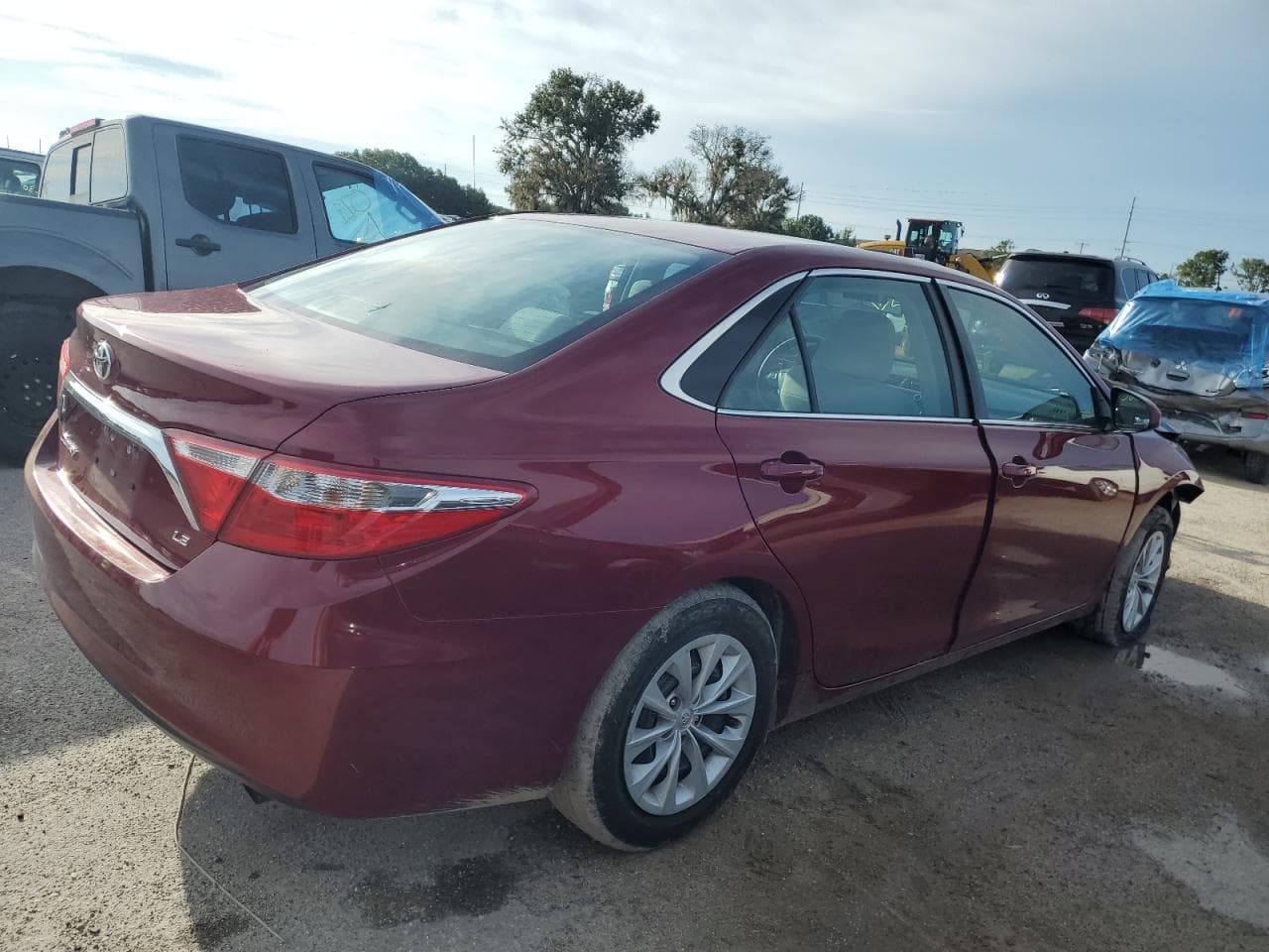 2016 Toyota Camry Le - foto 3