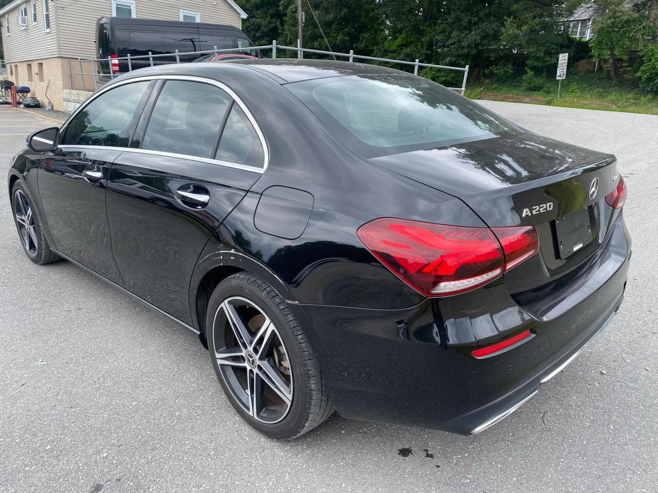 2019 Mercedes-Benz A 220 4Matic - foto 2