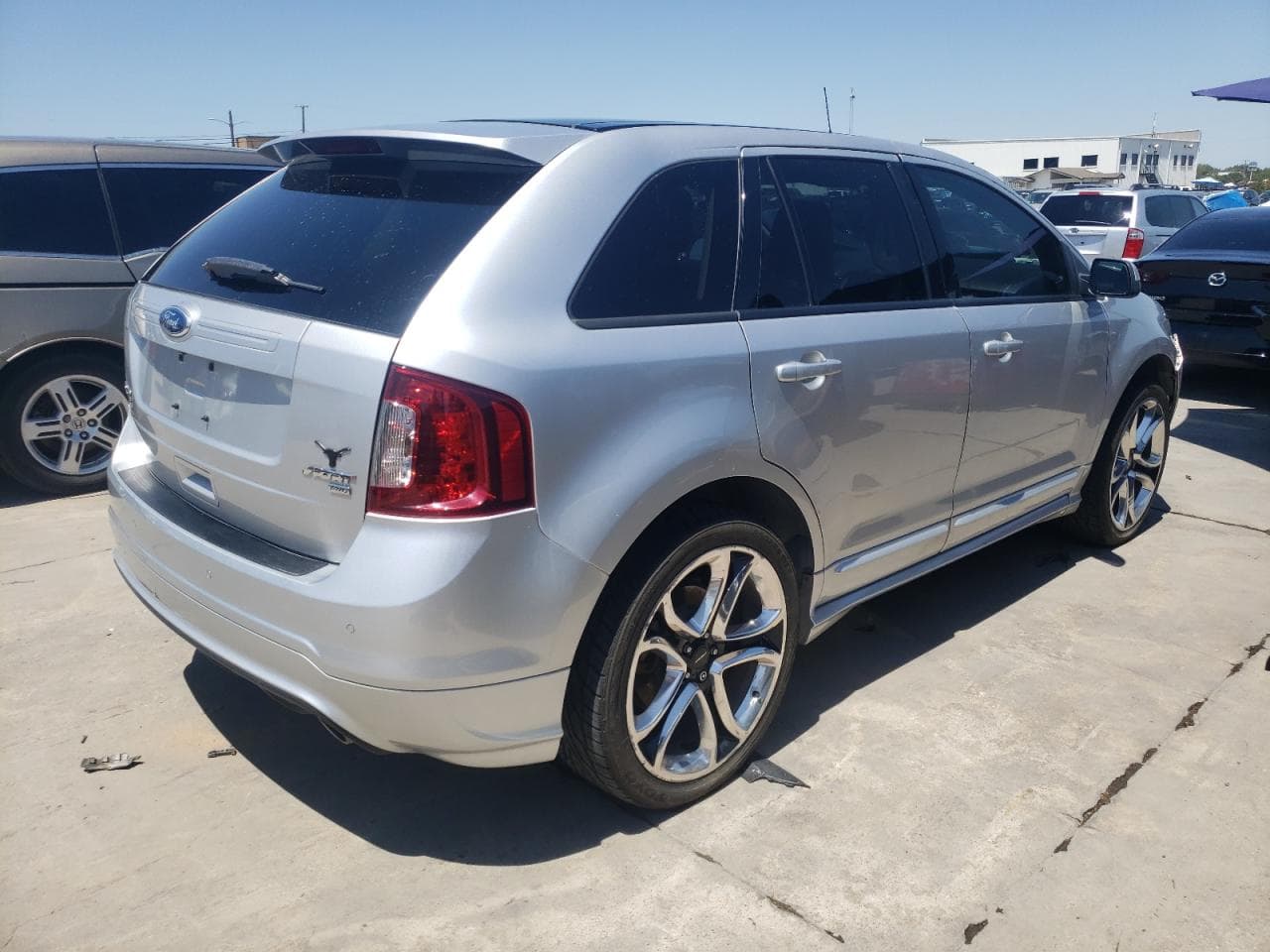 2011 Ford Edge Sport - foto 3
