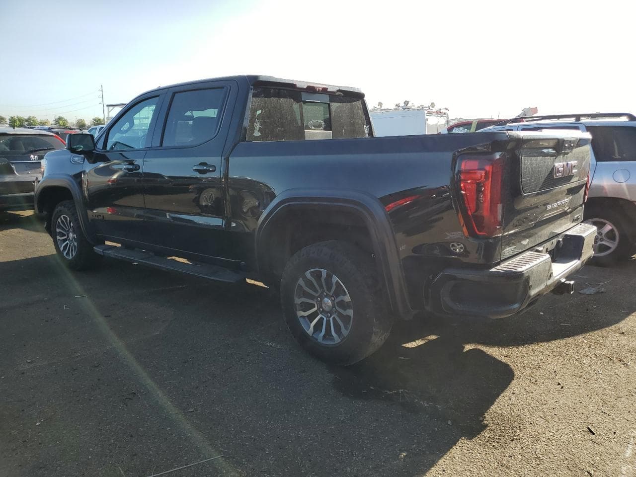 2020 GMC Sierra K1500 At4 - foto 2