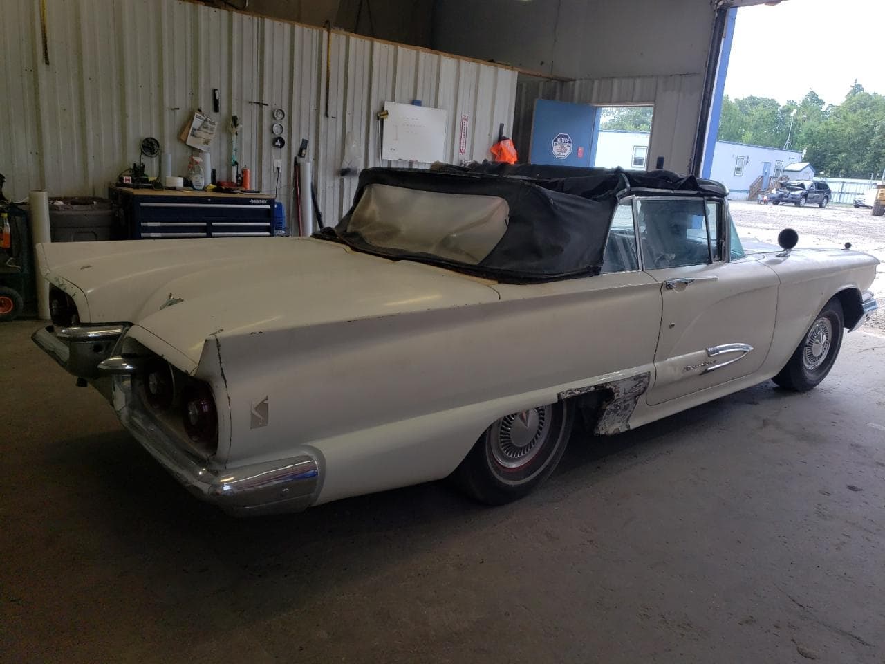 1959 Ford Thunderbir - foto 3