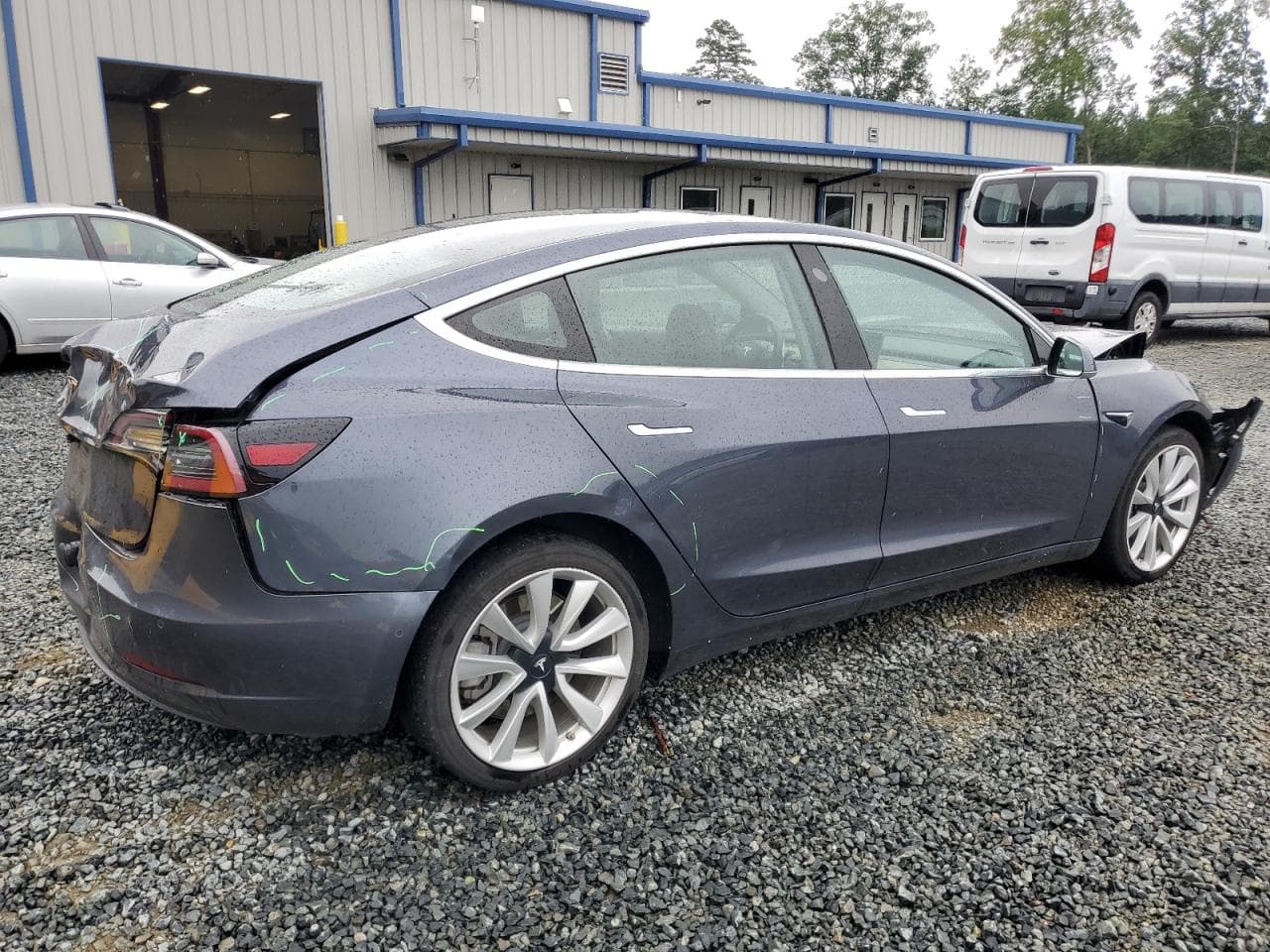 2020 Tesla Model 3 - foto 3